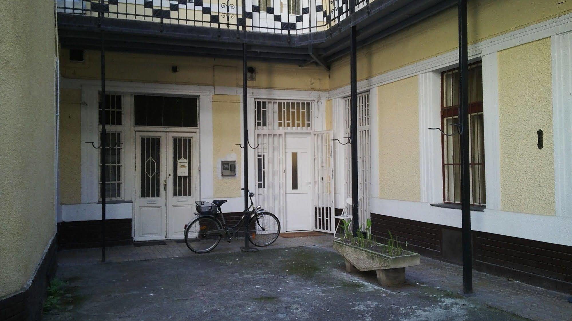 Downtown Apartments Βουδαπέστη Εξωτερικό φωτογραφία